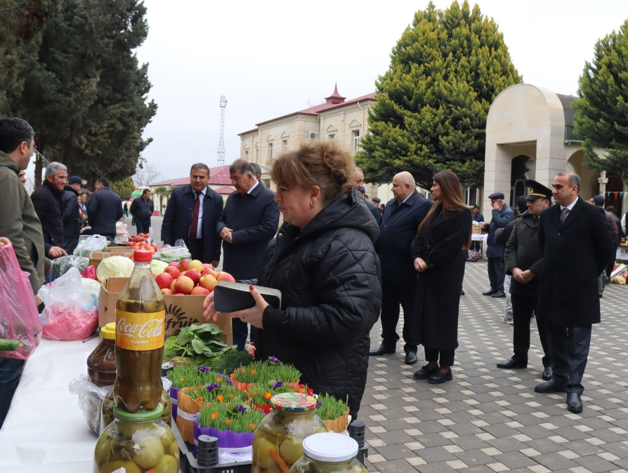 Samuxda Novruz bayramı ilə əlaqədar satış yarmarkası keçirilib - FOTOLAR